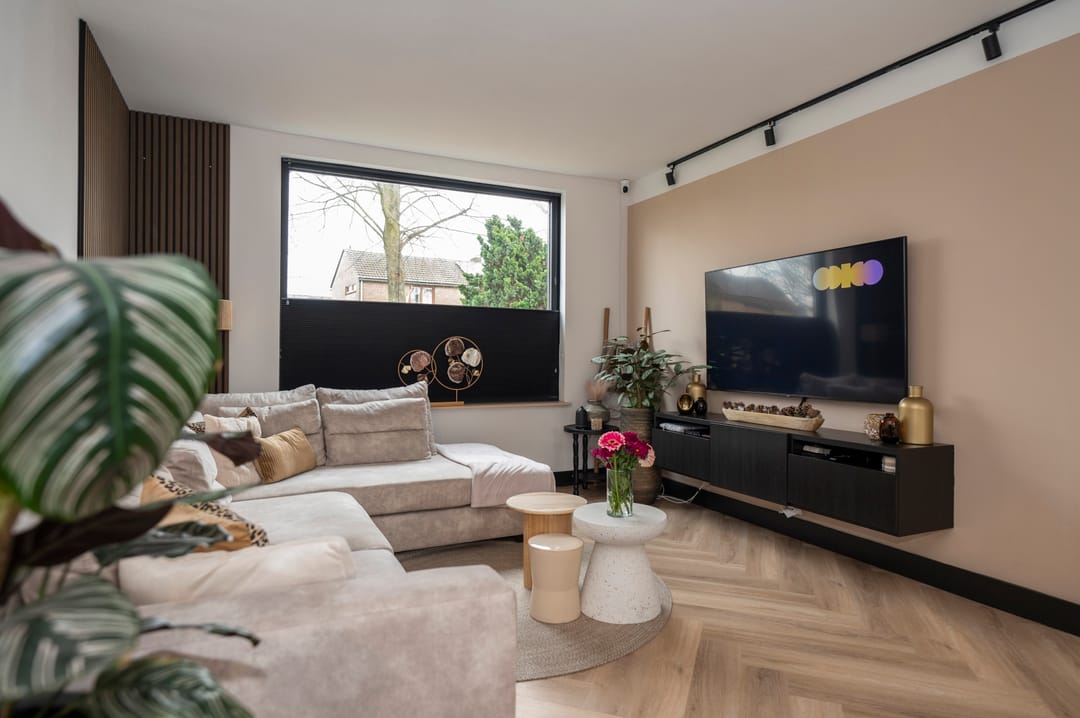 Foto 16 van Gouverneur Houbenstraat 20