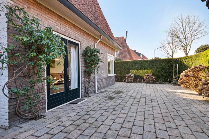 Foto 17 van Van Hoornstraat 1