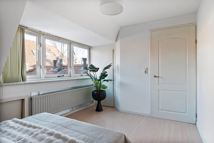 Foto 20 van Van Hoornstraat 1