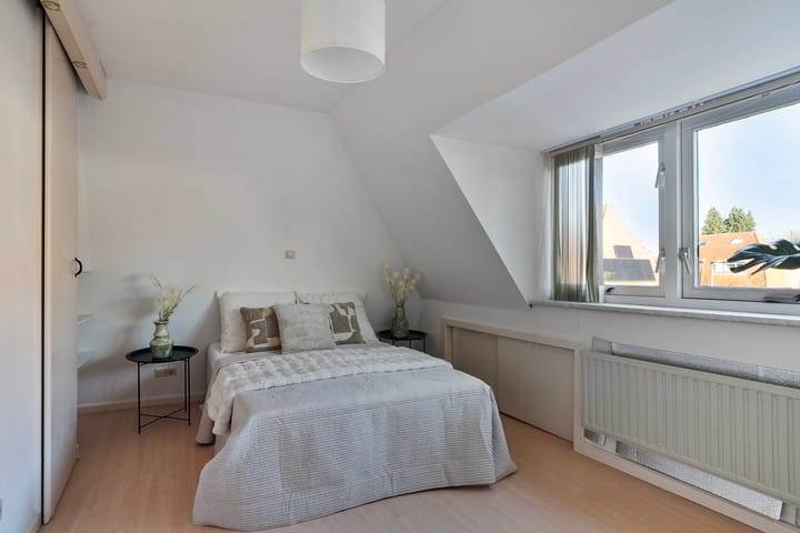 Foto 24 van Van Hoornstraat 1