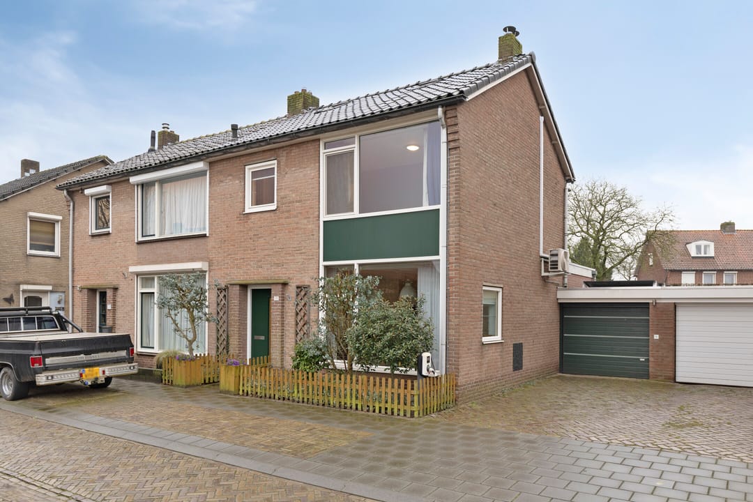 Foto 7 van Teugenaarsstraat 105