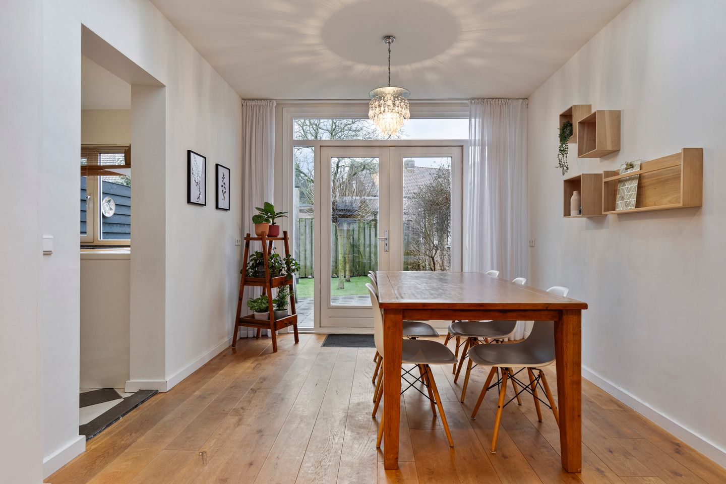 Foto 14 van Teugenaarsstraat 105