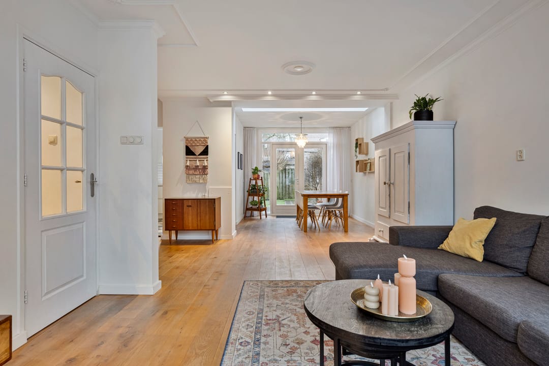 Foto 13 van Teugenaarsstraat 105