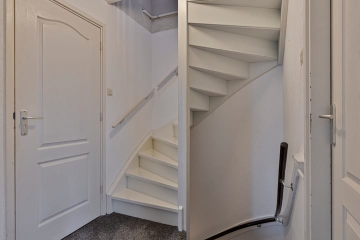 Foto 18 van Teugenaarsstraat 105