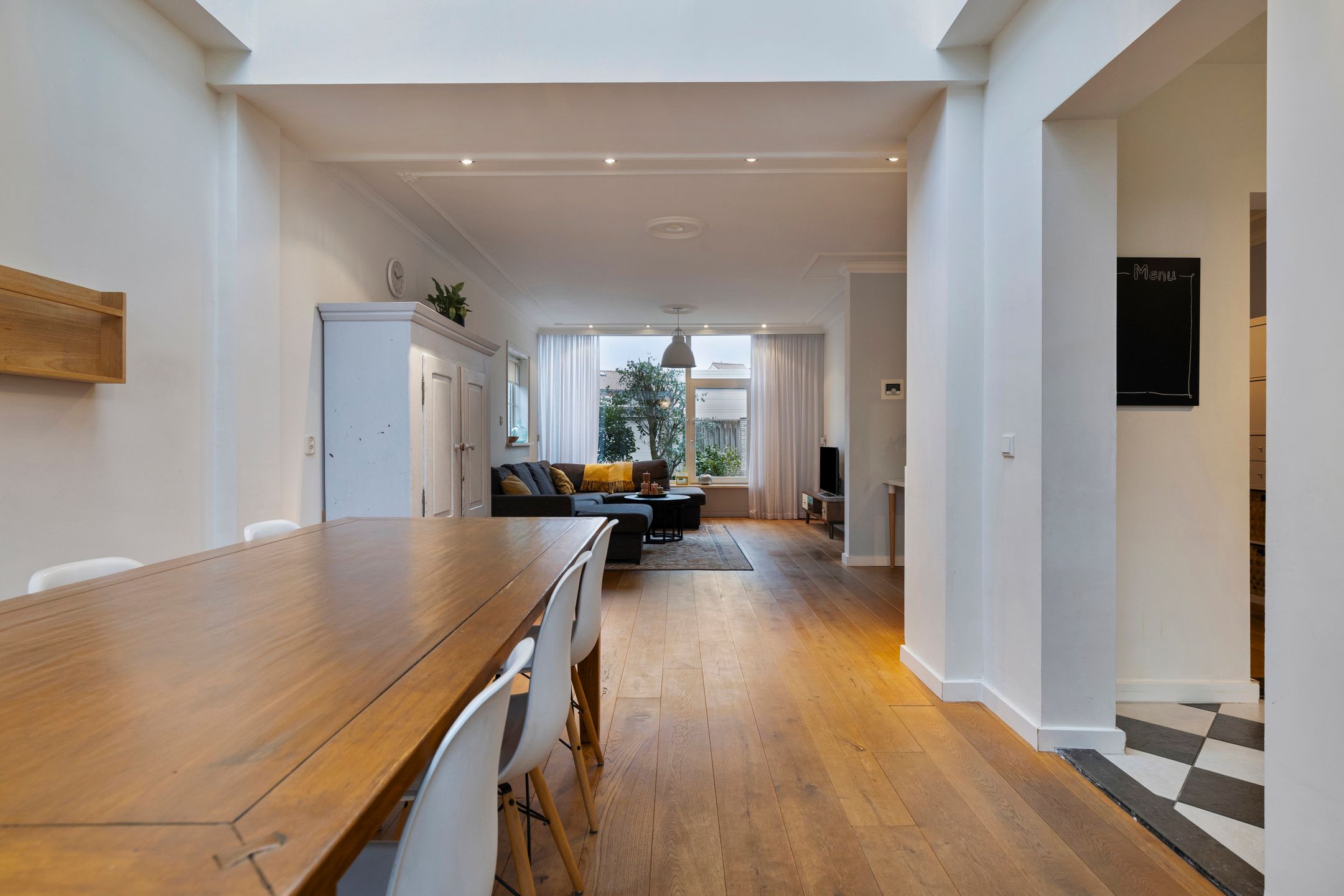 Foto 15 van Teugenaarsstraat 105