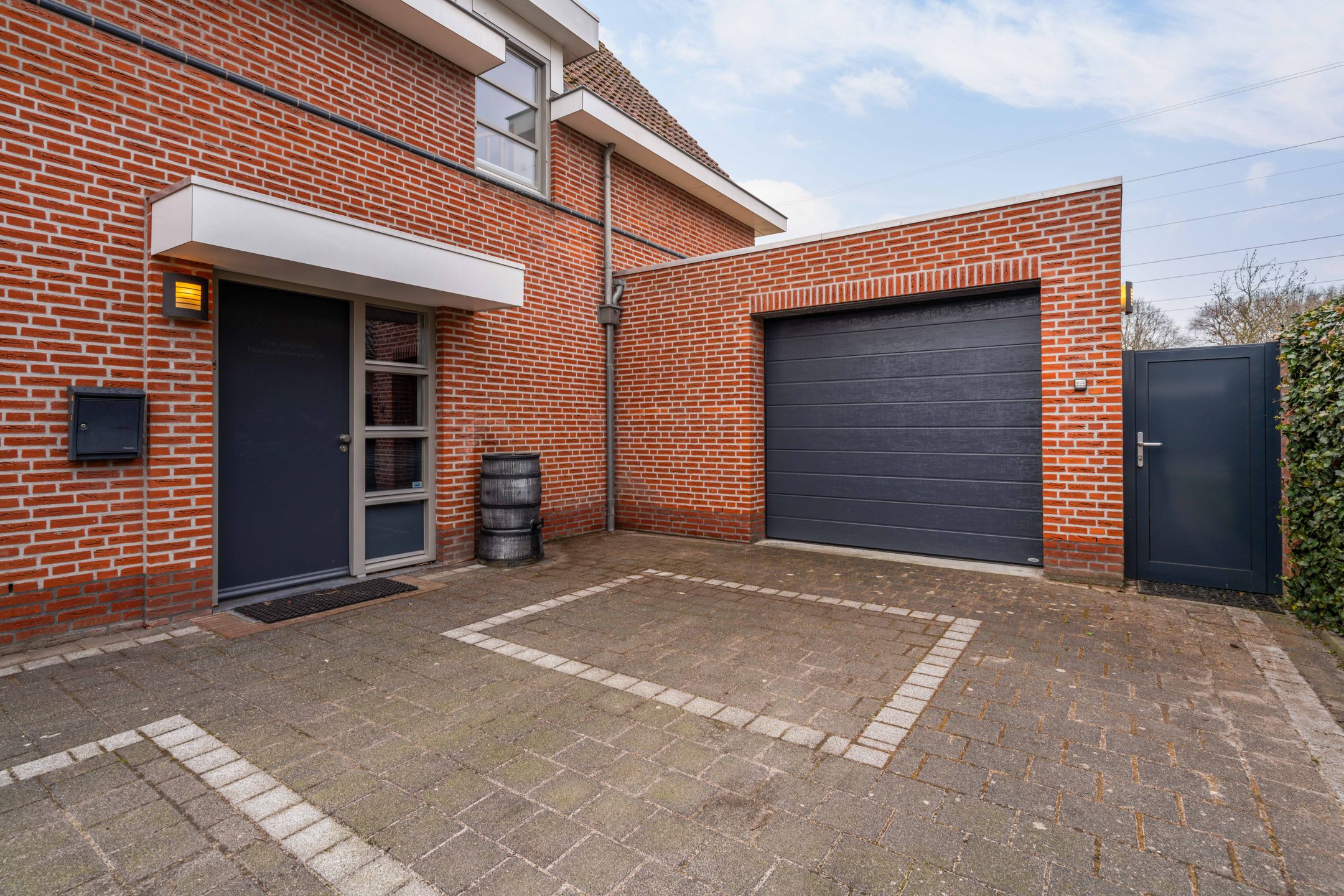 Foto 9 van Pinksterbloemstraat 16