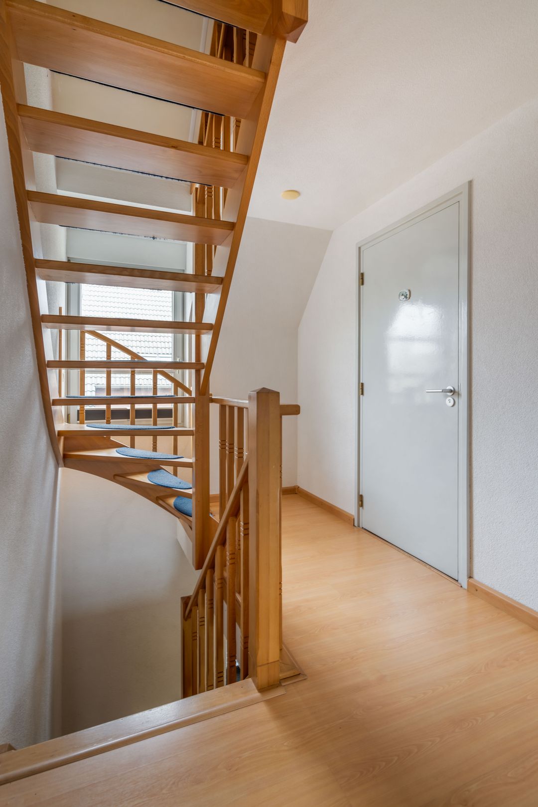 Foto 28 van Pinksterbloemstraat 16