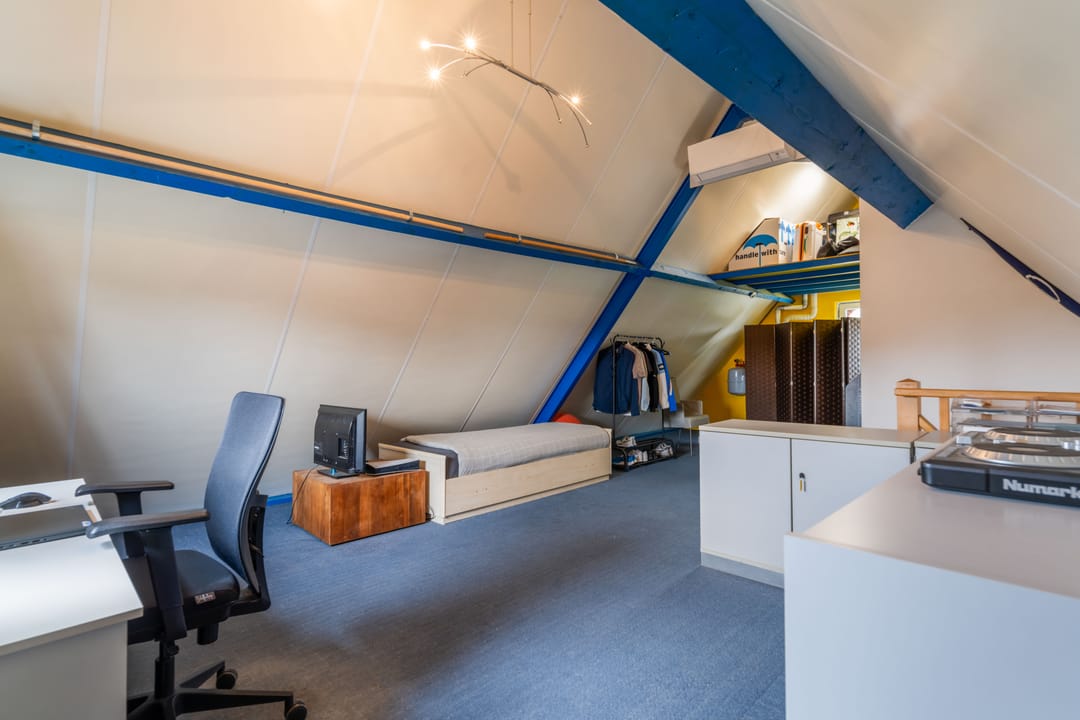 Foto 41 van Pinksterbloemstraat 16