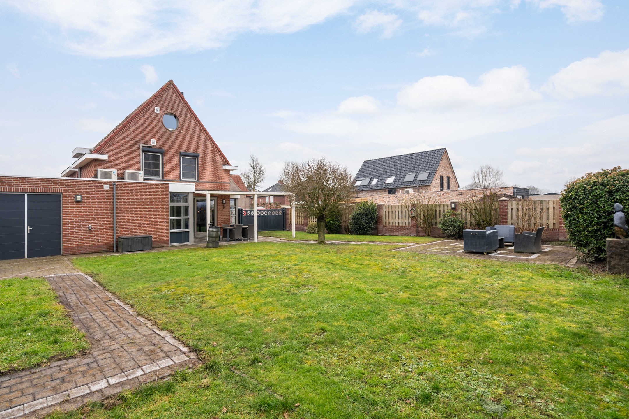 Foto 45 van Pinksterbloemstraat 16