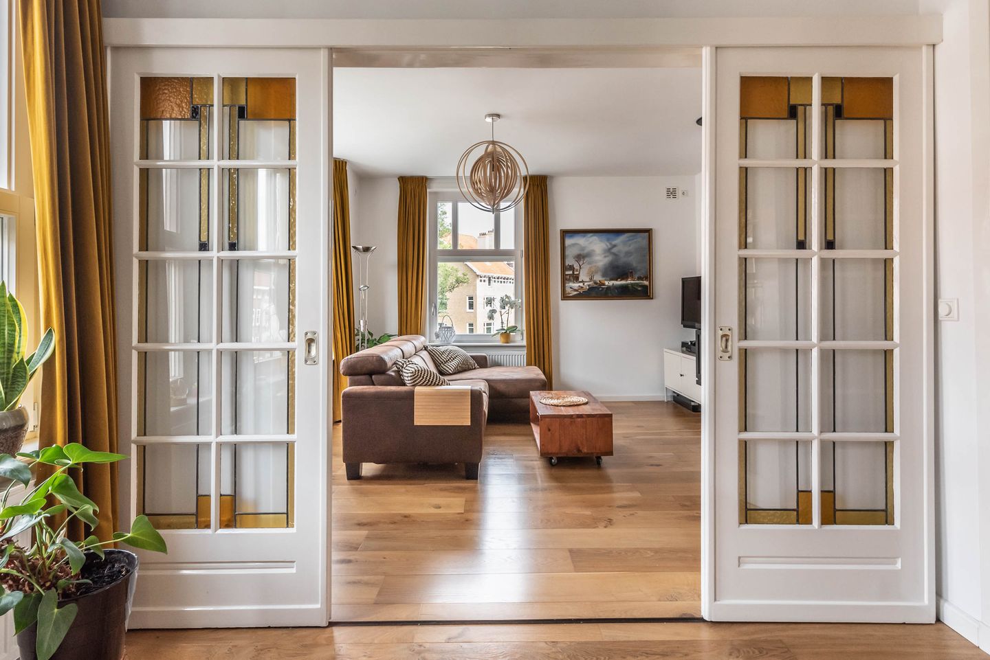 Foto 19 van Sassenheimstraat 49-3