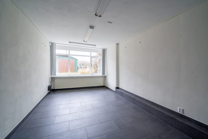 Photo 37 of Zuiddijk 232