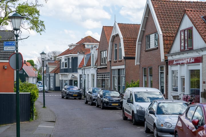 Photo 51 of Zuiddijk 232