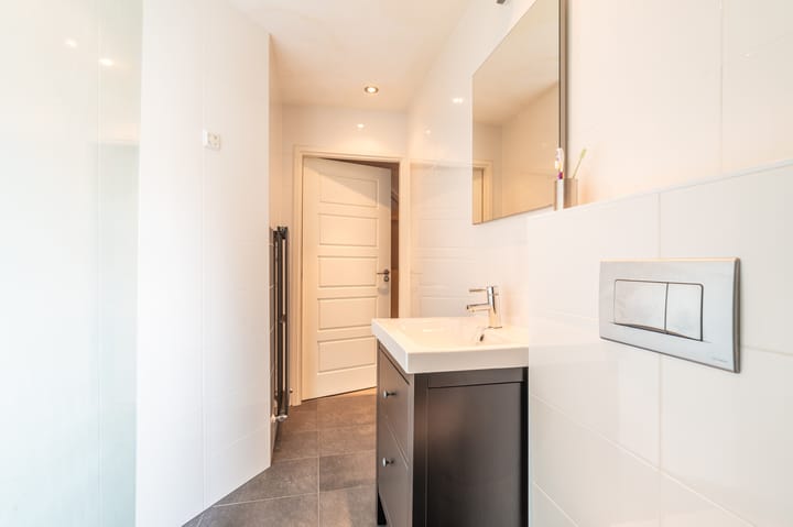 Foto 58 van Hoofdweg 111