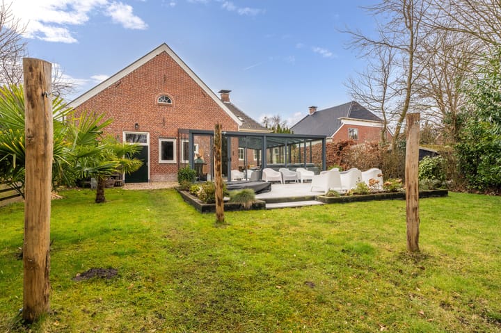 Foto 72 van Hoofdweg 111