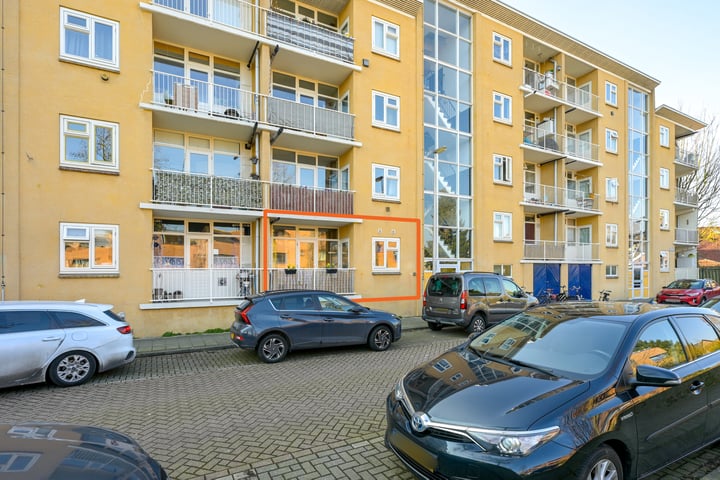 Bekijk foto van Réaumurlaan 18