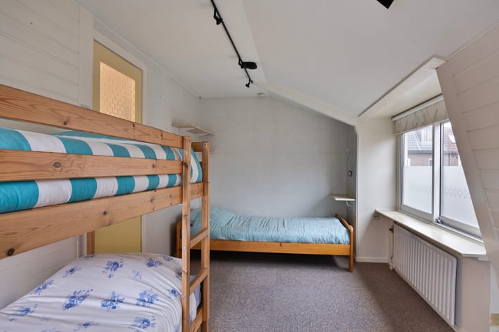 Photo 16 of Velserduinweg 155