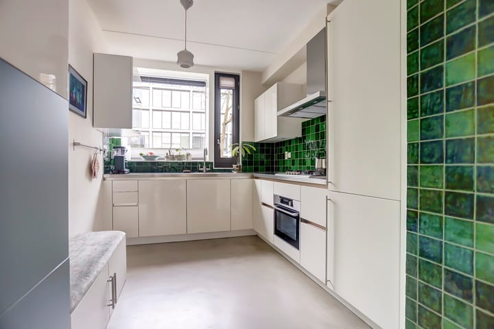 Photo 15 of Faradaystraat 13