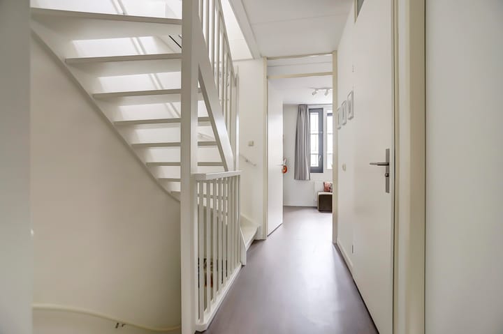 Photo 20 of Faradaystraat 13