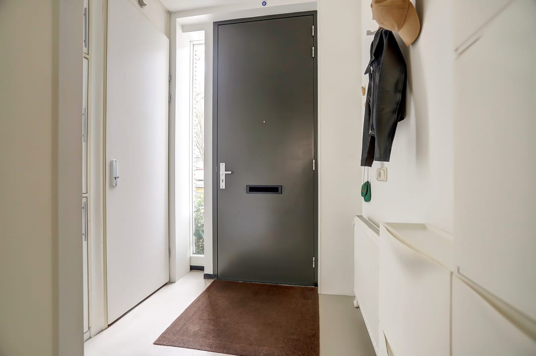 Foto 2 van Faradaystraat 13