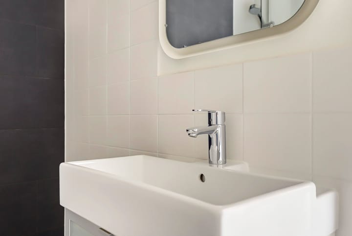 Photo 43 of Faradaystraat 13