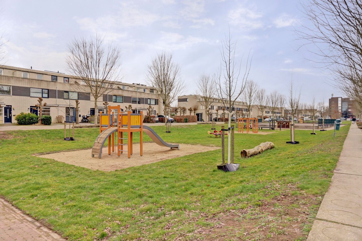 Foto 55 van Faradaystraat 13