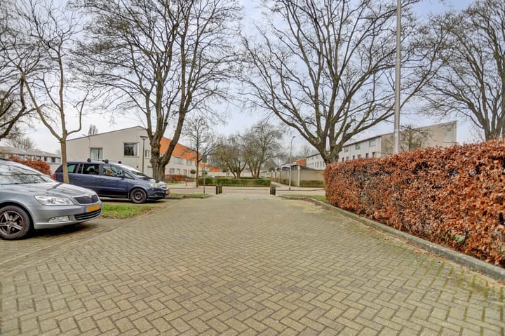 Photo 56 of Faradaystraat 13