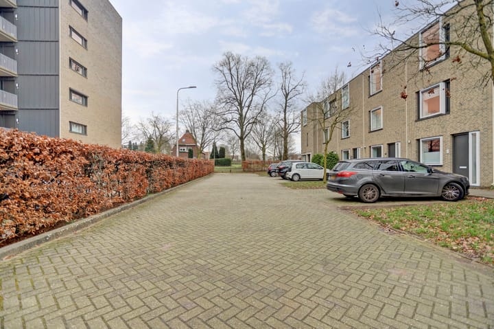 Photo 57 of Faradaystraat 13