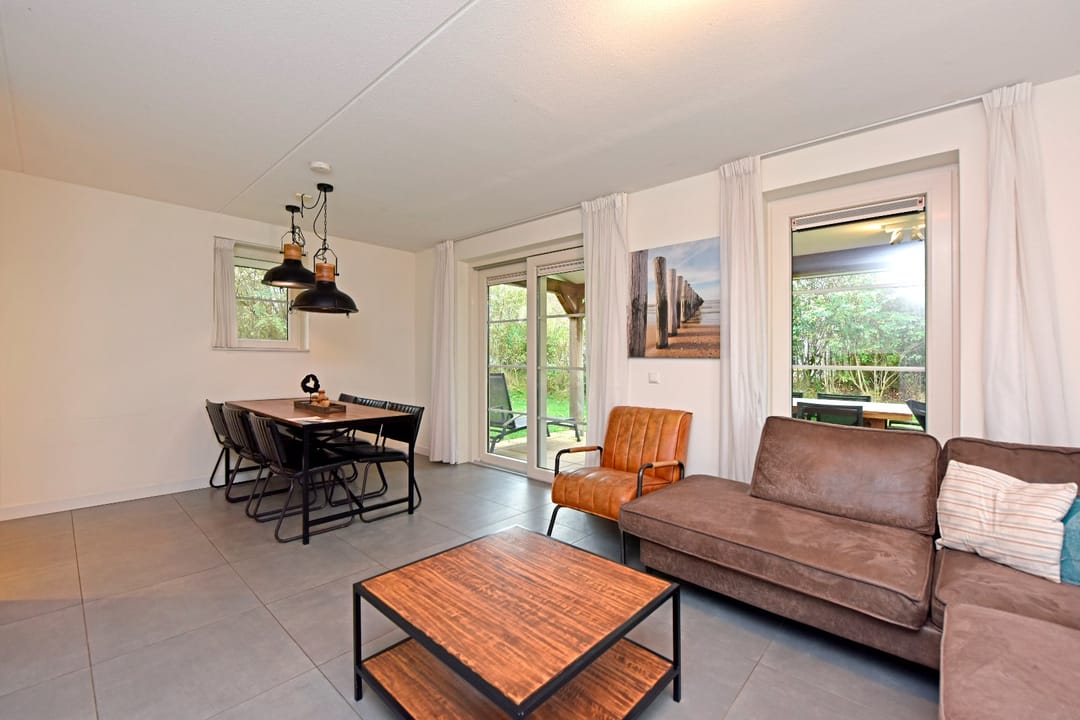 Foto 13 van Zeedijk 24-264