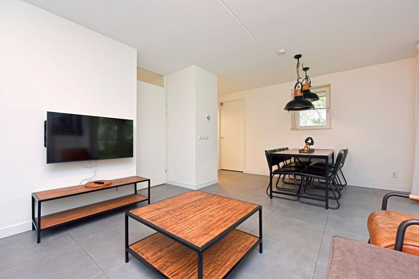 Foto 14 van Zeedijk 24-264