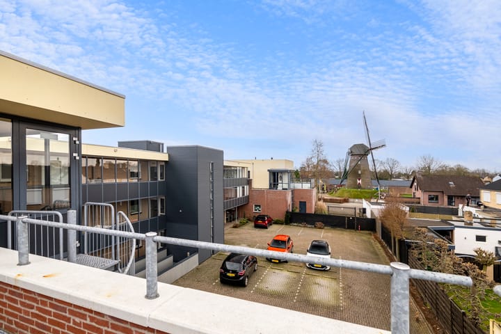 Foto 20 van Molenweg 72-A