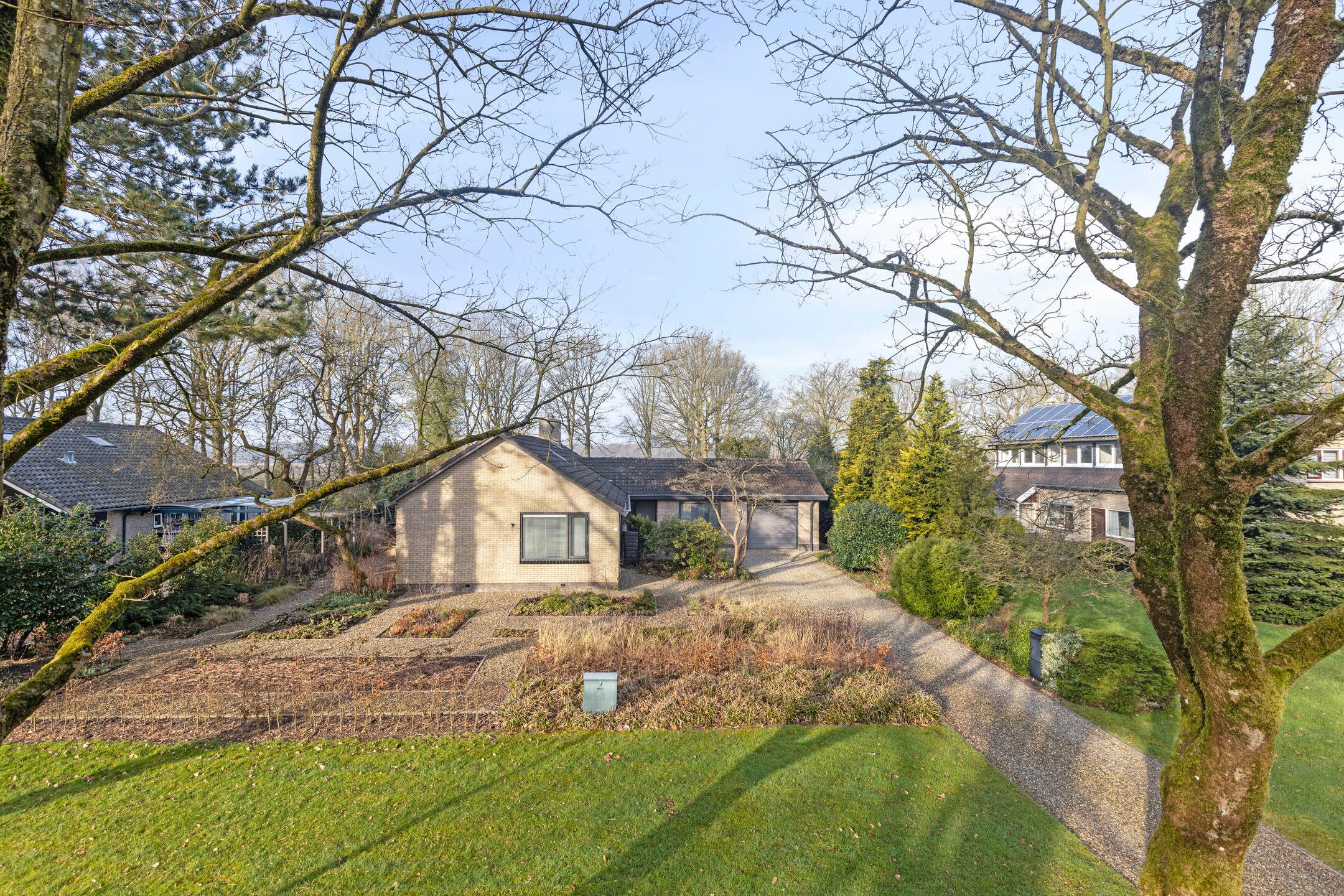 Foto 48 van Esveen 25