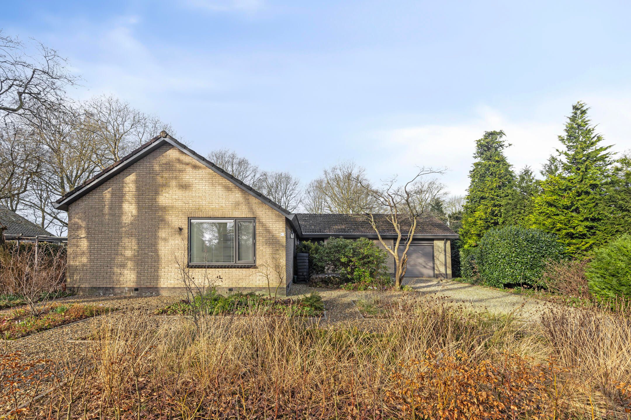 Foto 51 van Esveen 25