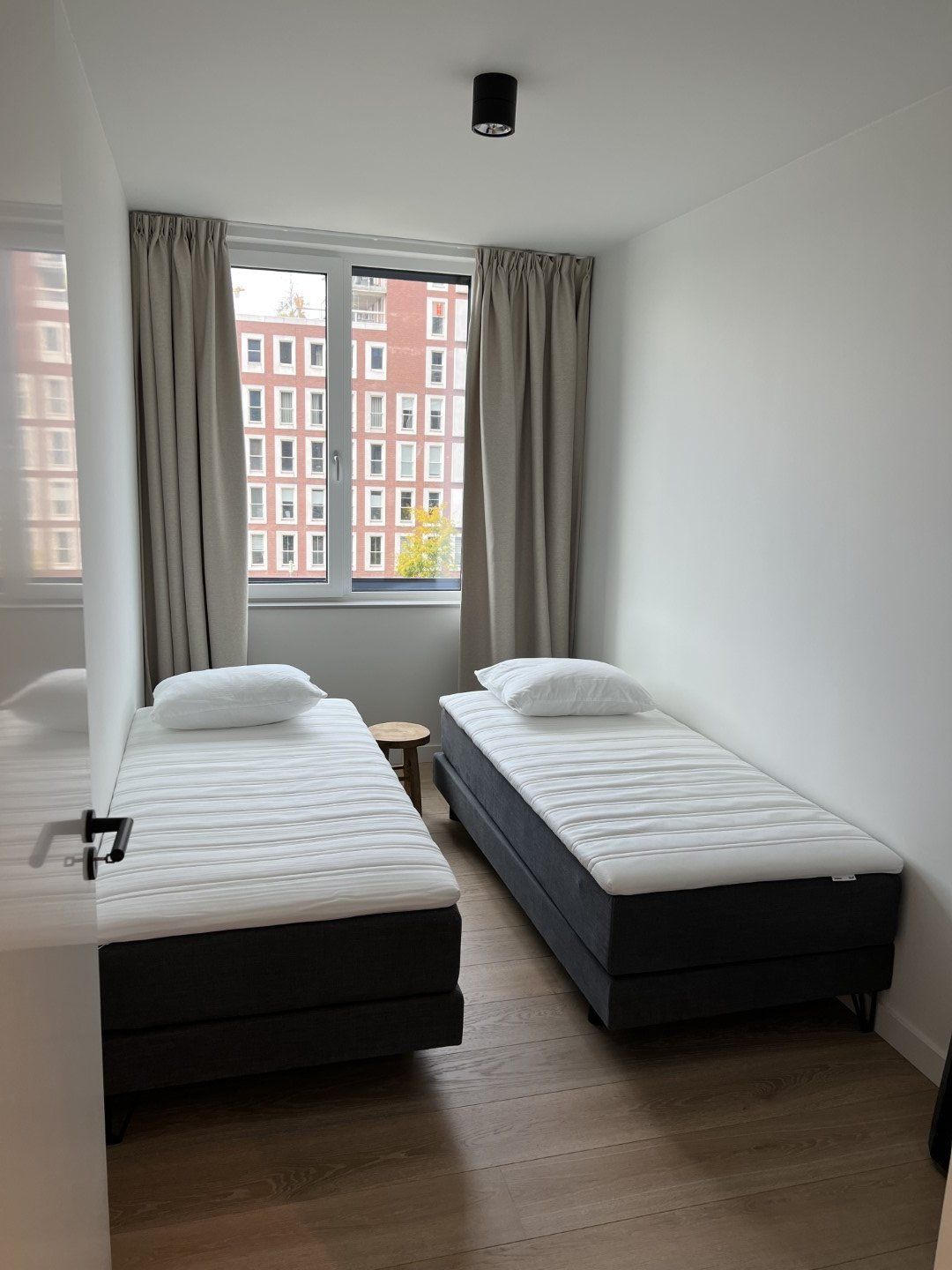 Foto 18 van Maashavenweg 186