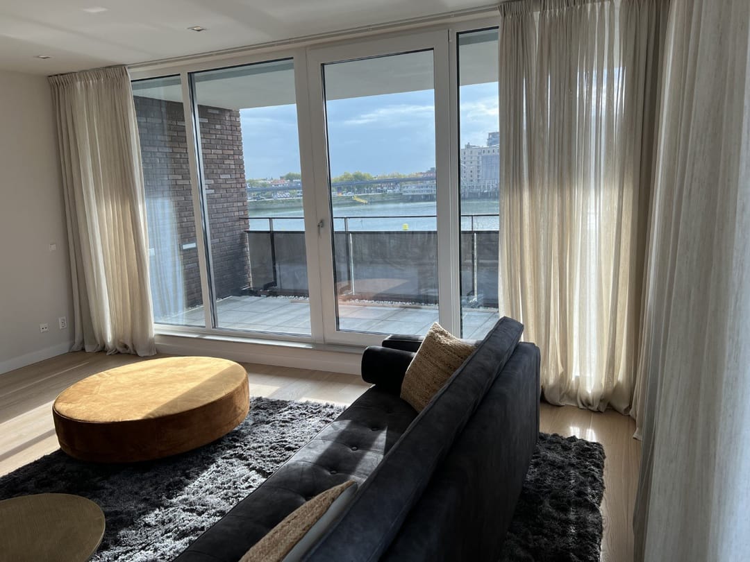 Foto 8 van Maashavenweg 186