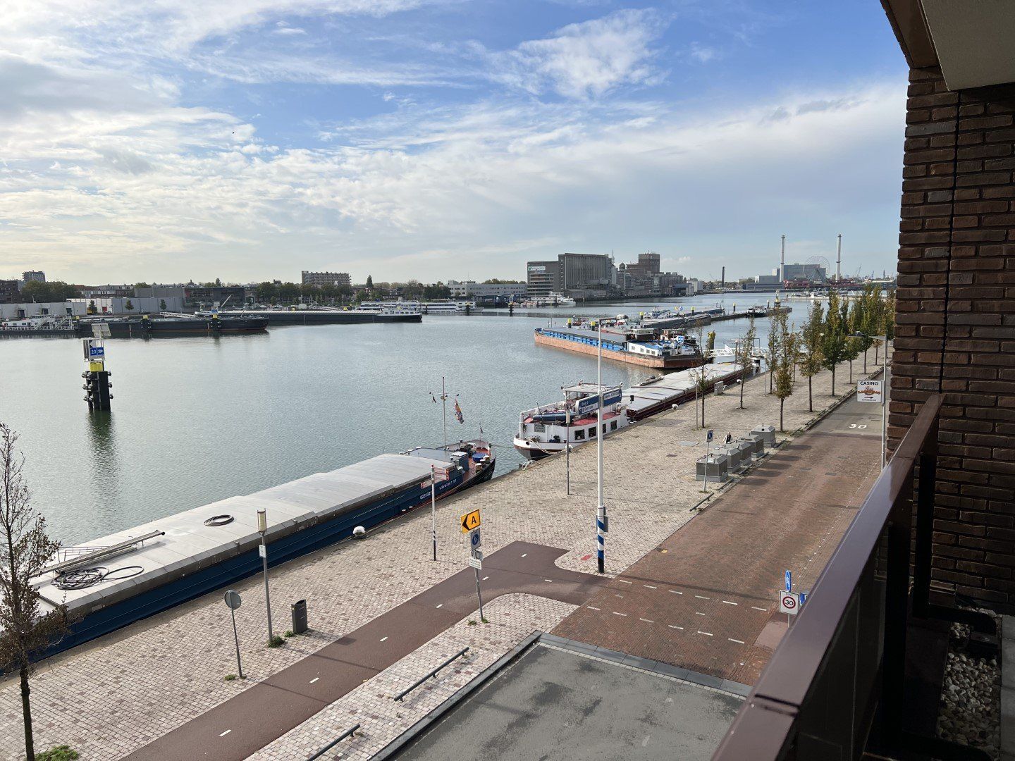 Foto 10 van Maashavenweg 186