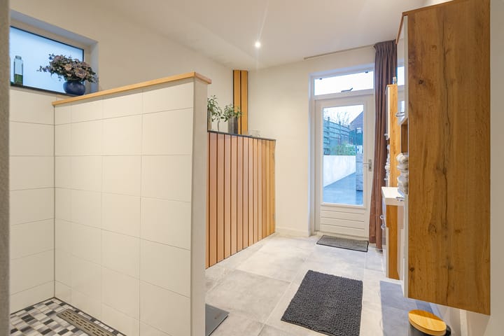 Foto 8 van Houthemerweg 7