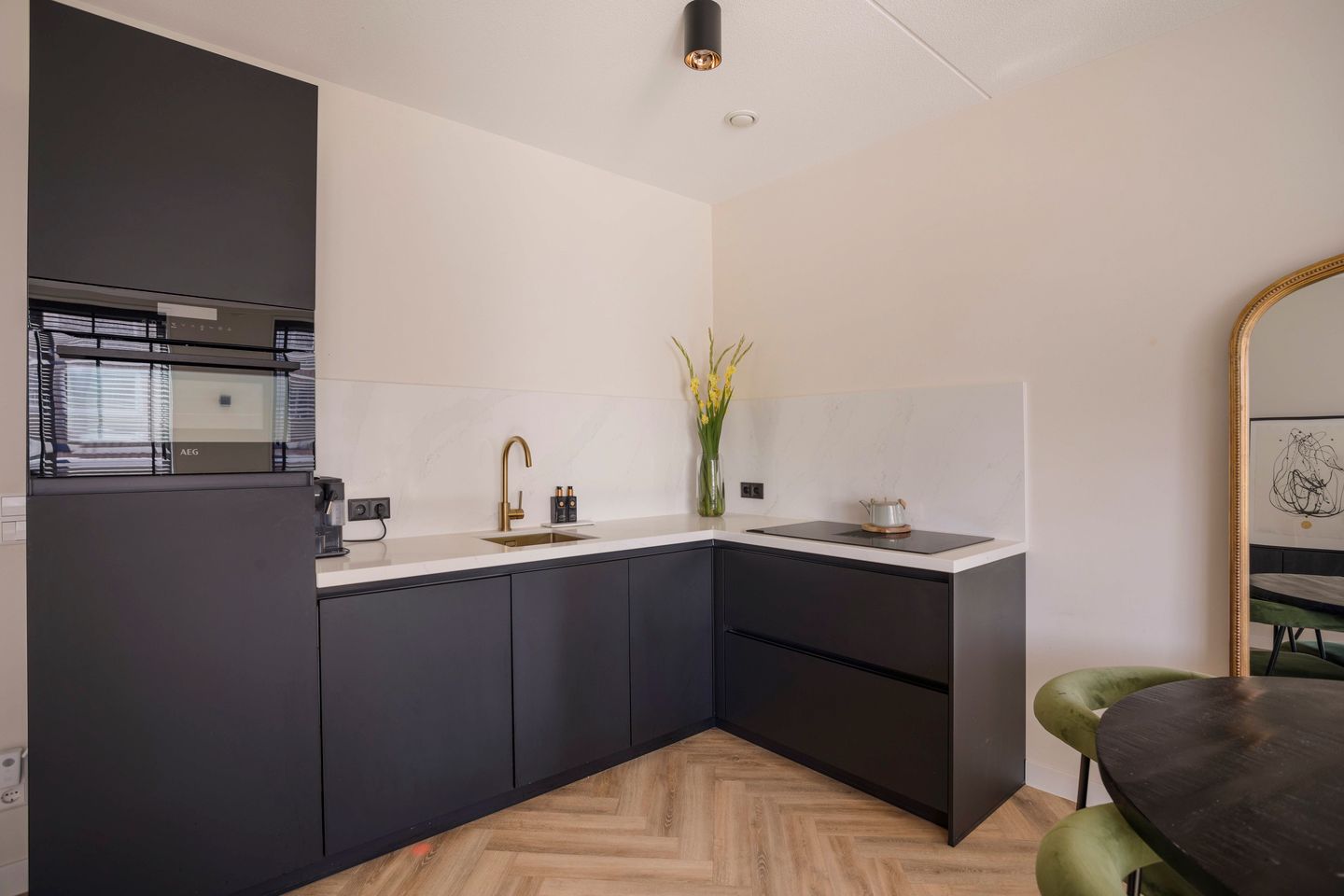 Foto 14 van Rinus Michelslaan 23