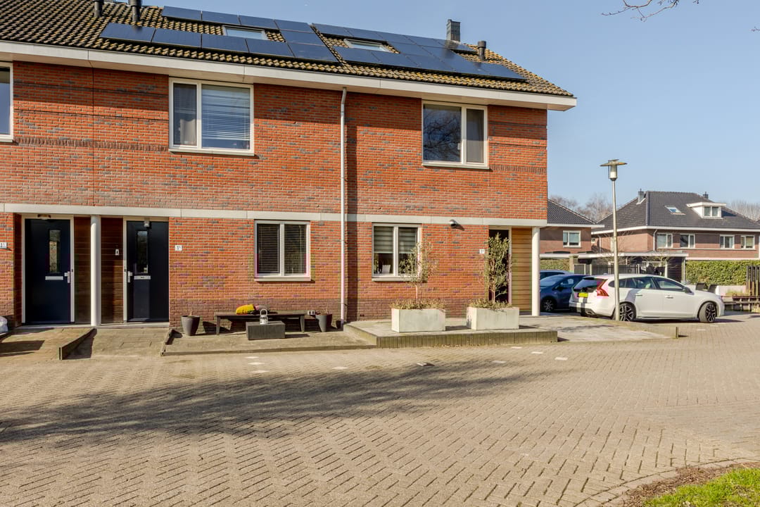 Foto 1 van Waterviolier 1-B