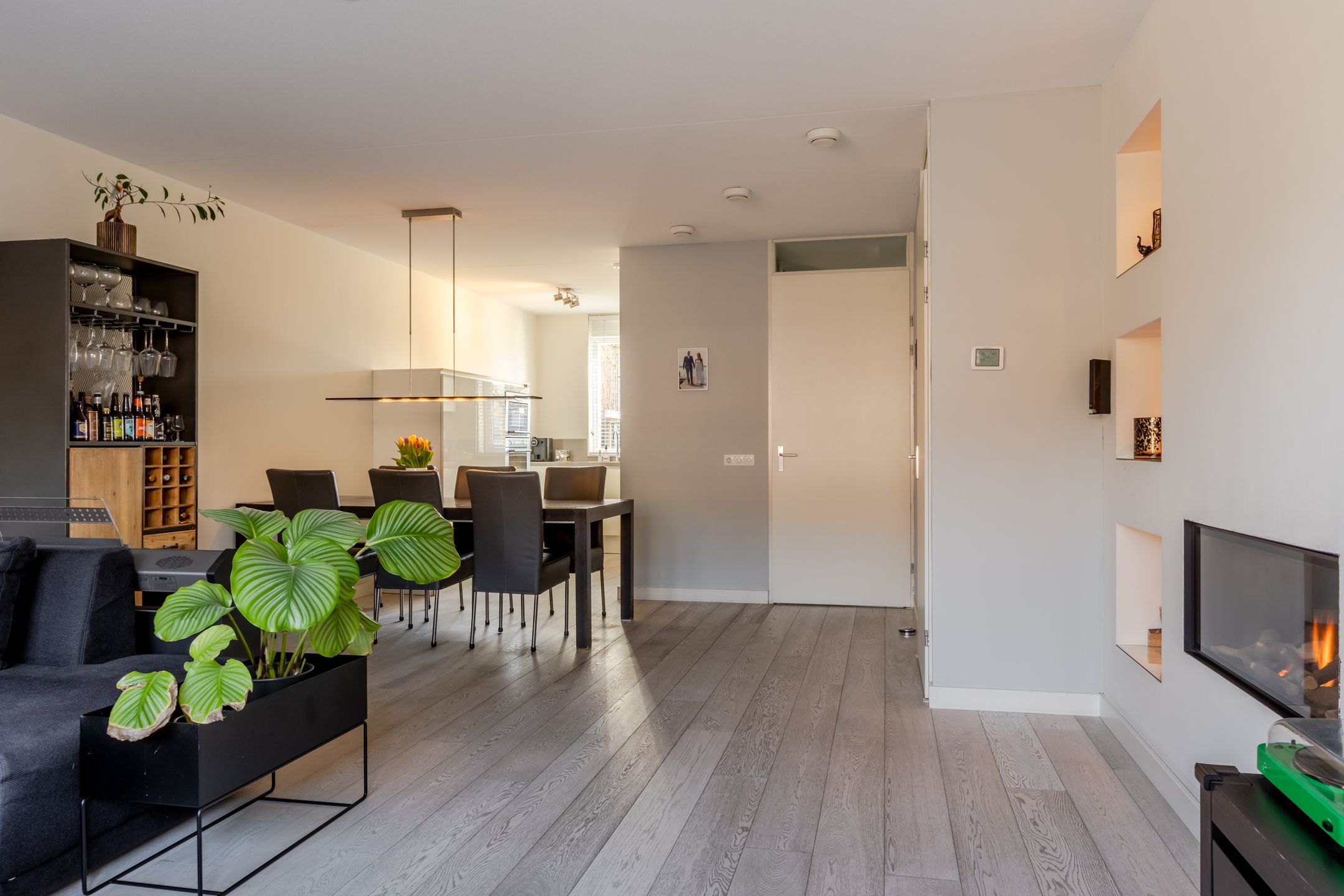 Foto 12 van Waterviolier 1-B