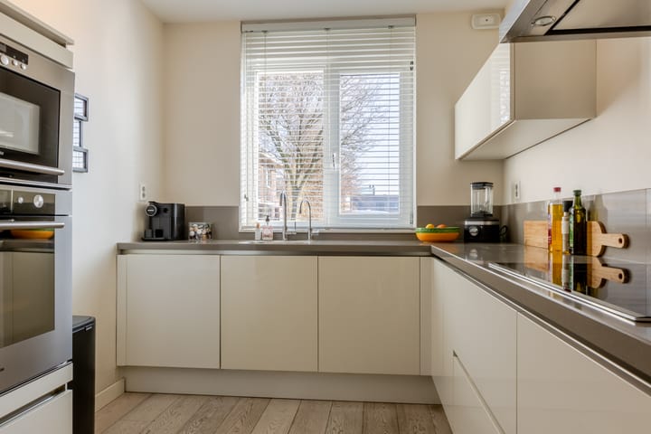 Foto 17 van Waterviolier 1-B