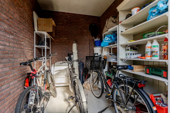 Foto 38 van Waterviolier 1-B