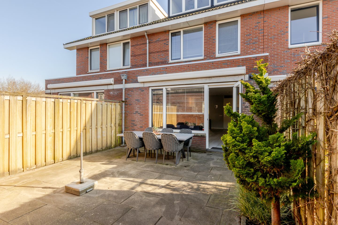 Foto 40 van Waterviolier 1-B