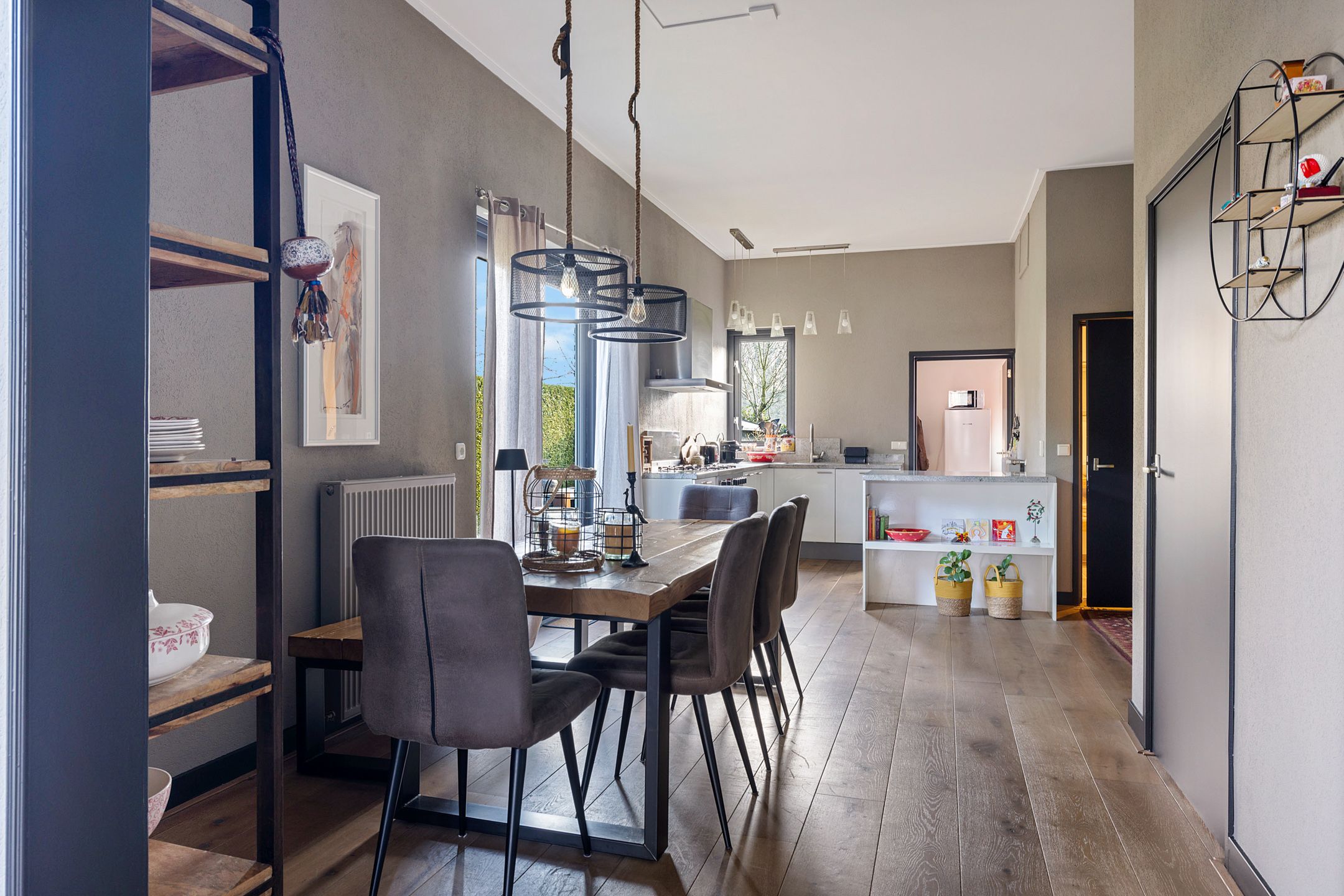 Photo 9 of Nieuwburen 84