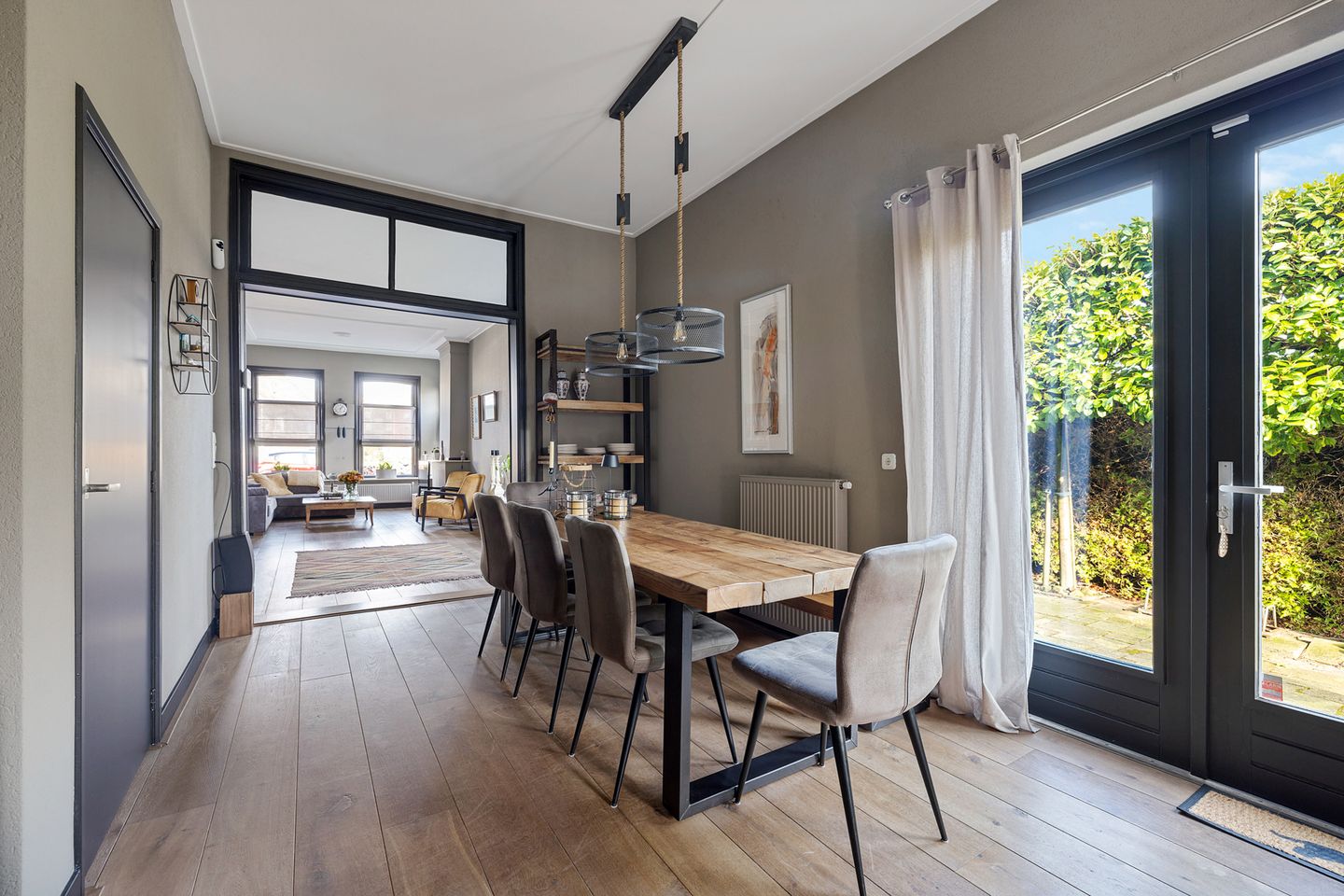 Photo 10 of Nieuwburen 84