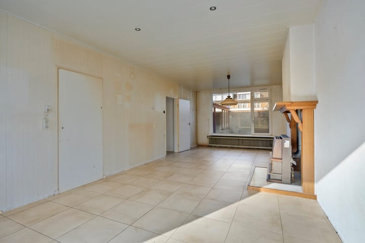 Foto 3 van Heilige Stoel 5105