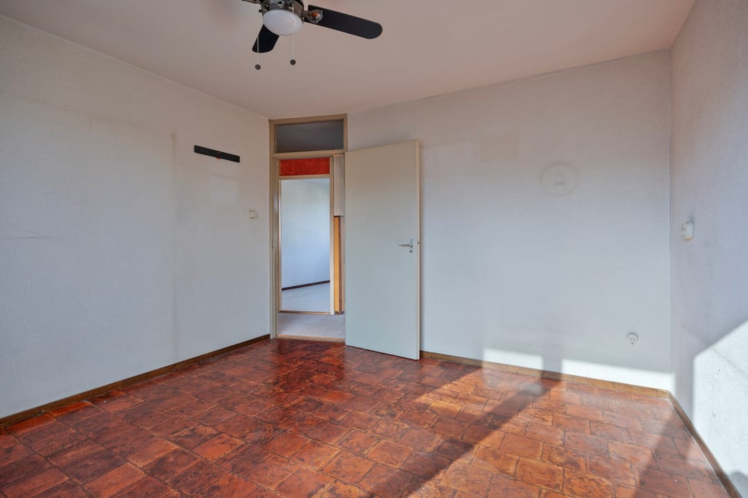 Foto 11 van Heilige Stoel 5105