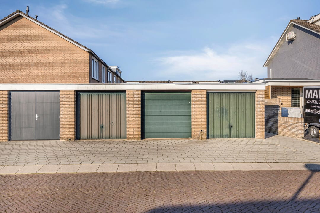 Foto 28 van Heilige Stoel 5105