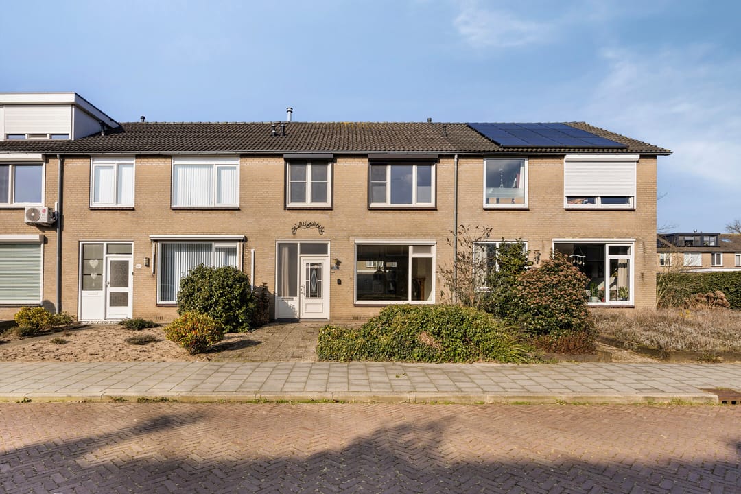 Foto 32 van Heilige Stoel 5105