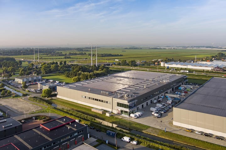 Westernesse 18, Den Hoorn (ZH)