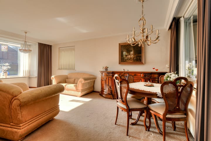 Foto 11 van Kwakkelhutstraat 98